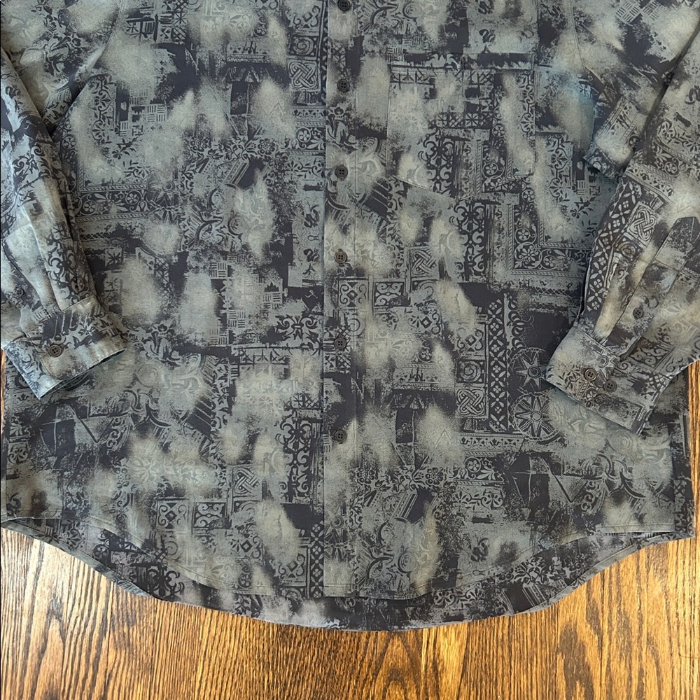 Vintage Y2K Tilley Maximalist Printed Shirt - Picture 5 of 10